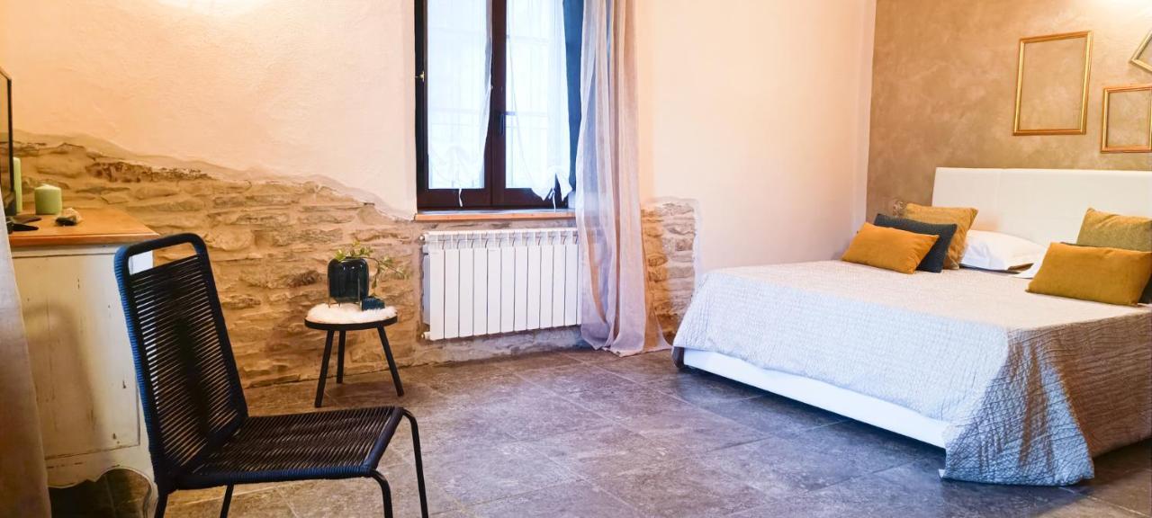 Bed and Breakfast A Casa Di Anna Cortemilia Exteriér fotografie